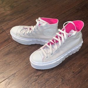 Converse Beige Chuck Taylor All Star Lift Ripple High Sneakers